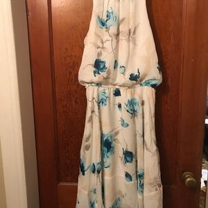 NEW Womens WHBM Summer Floral Halter Dress Size 6